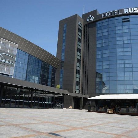 Hotel Russia スコピエ エクステリア 写真