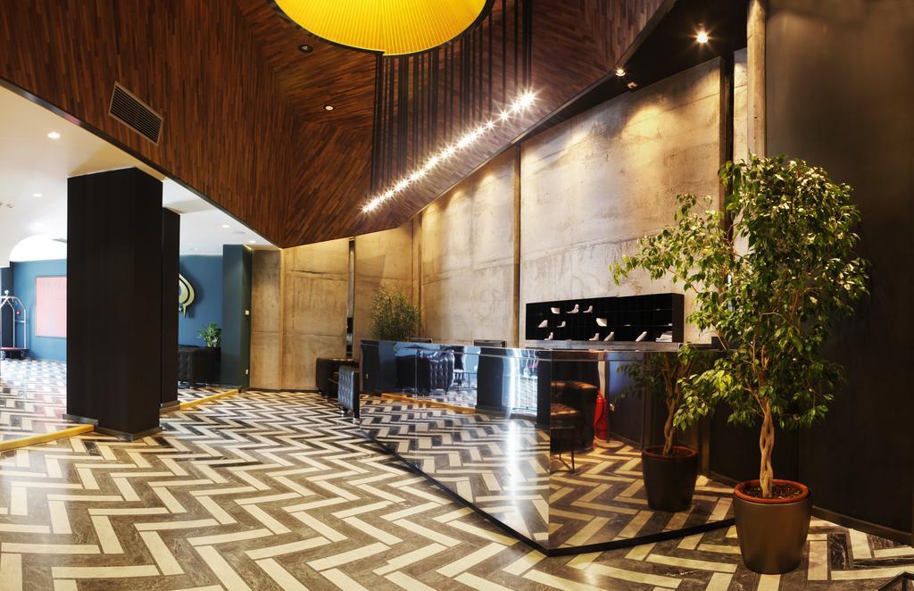 Hotel Russia スコピエ エクステリア 写真