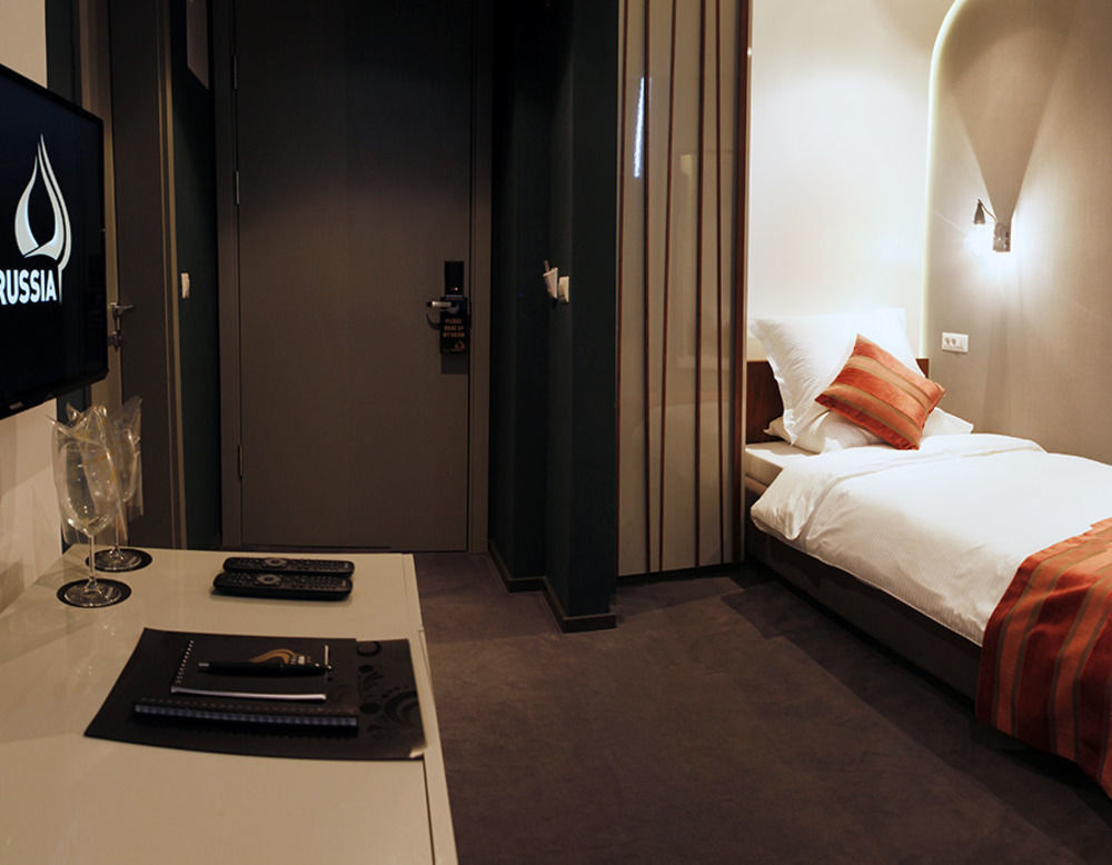Hotel Russia スコピエ エクステリア 写真